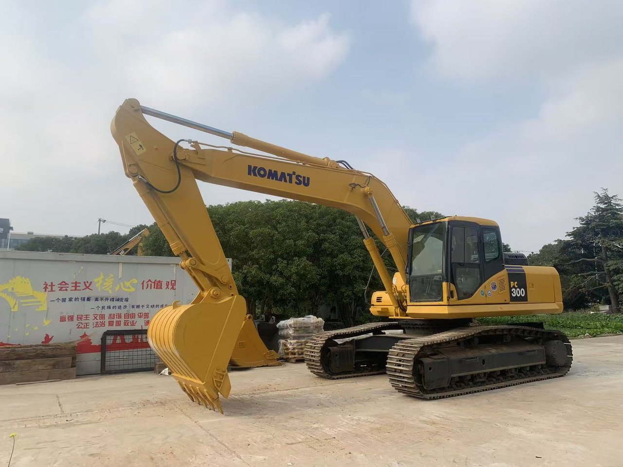 Komatsu Mining Excavator PC300, PC360, PC400 - Lintekskavaator: pilt 2 Komatsu Mining Excavator PC300, PC360, PC400 - Lintekskavaator: pilt 2