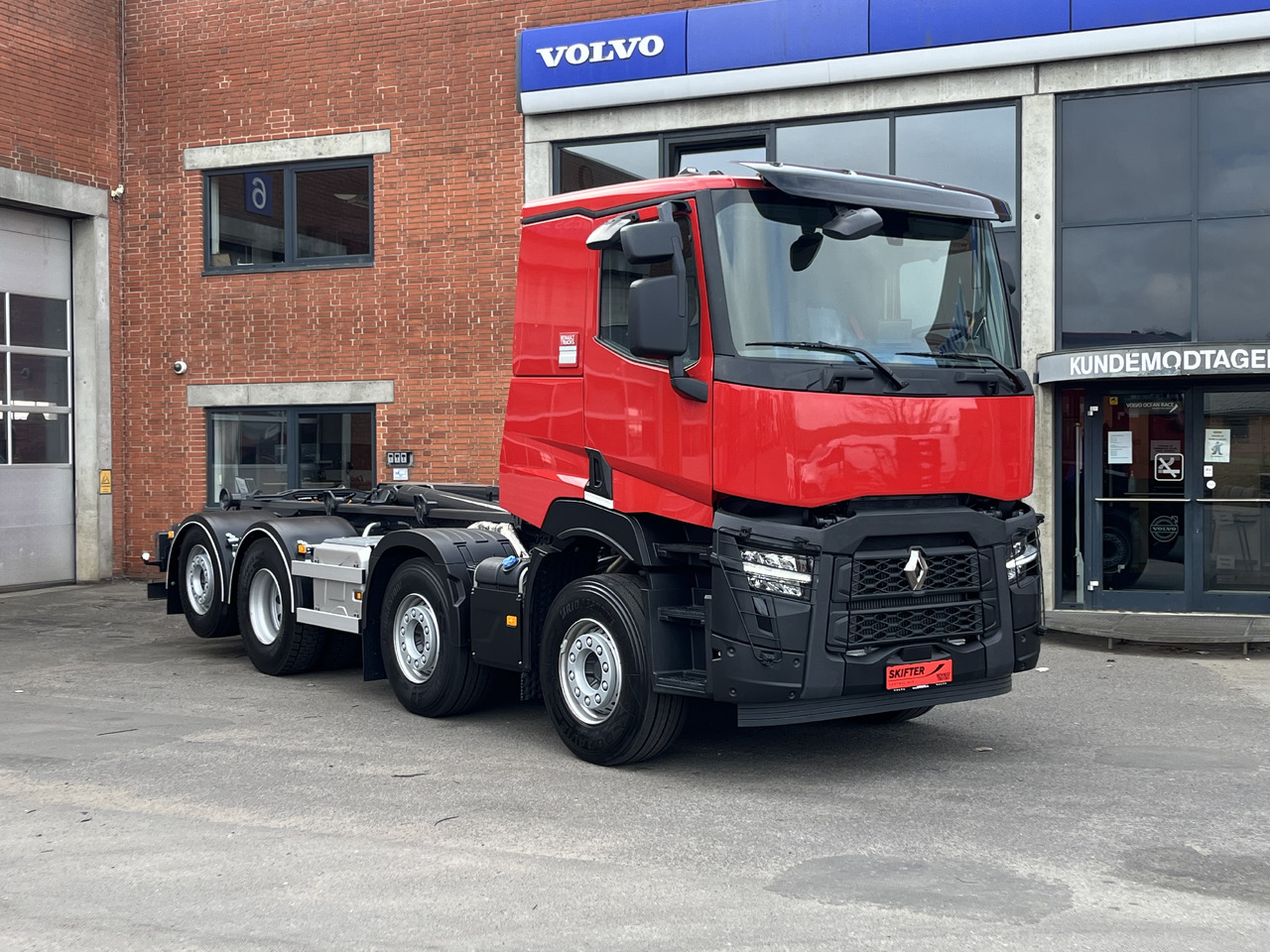 Renault C 520 8x2 - Konkstõstukiga veoauto: pilt 1 Renault C 520 8x2 - Konkstõstukiga veoauto: pilt 1
