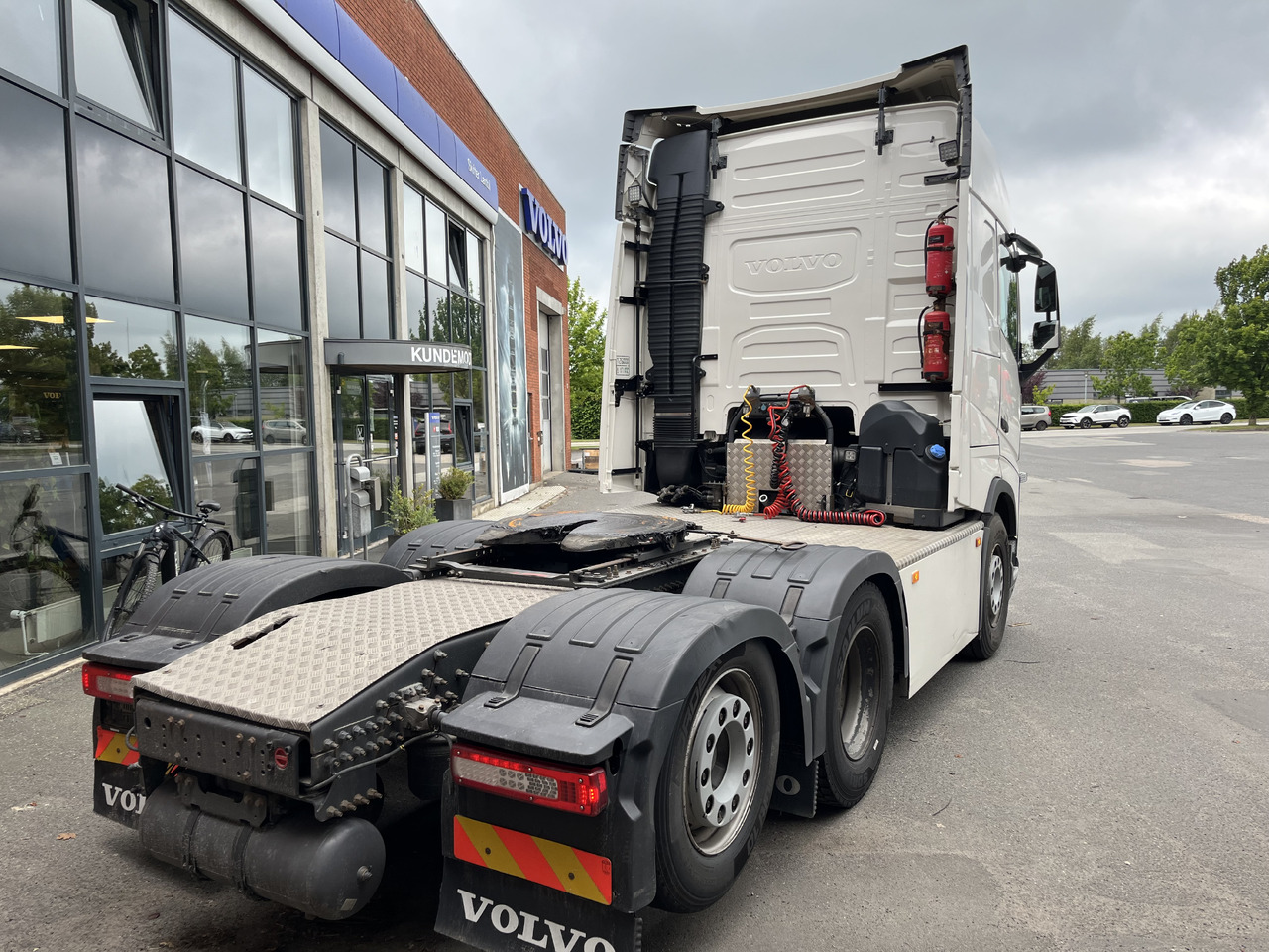 Volvo FH 500TC 6x2 - Sadulveok: pilt 4 Volvo FH 500TC 6x2 - Sadulveok: pilt 4