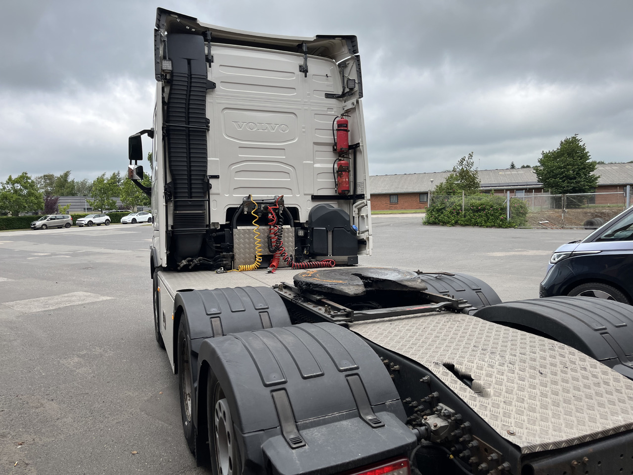 Volvo FH 500TC 6x2 - Sadulveok: pilt 3 Volvo FH 500TC 6x2 - Sadulveok: pilt 3