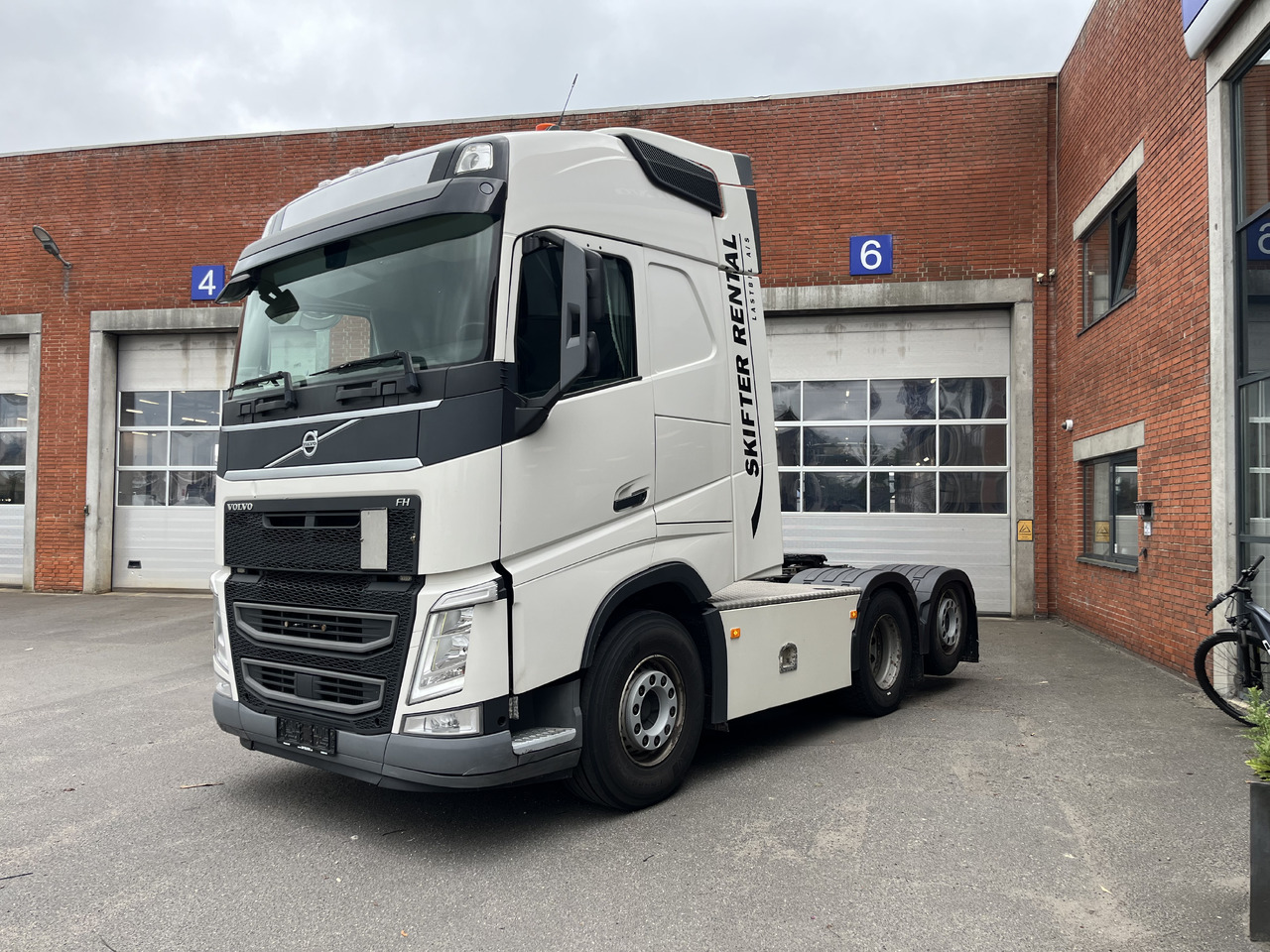Volvo FH 500TC 6x2 - Sadulveok: pilt 2 Volvo FH 500TC 6x2 - Sadulveok: pilt 2