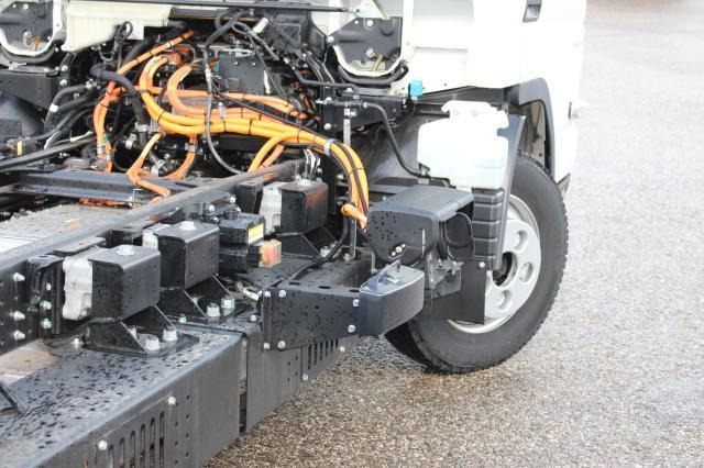 FUSO Canter 4C15E - Kabiinišassiiga veoauto: pilt 3 FUSO Canter 4C15E - Kabiinišassiiga veoauto: pilt 3