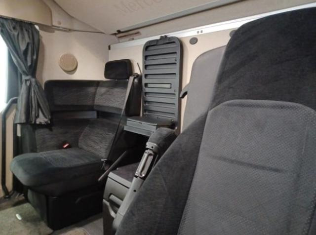 Mercedes-Benz Actros 1833 L nR liising Mercedes-Benz Actros 1833 L nR: pilt 10 Mercedes-Benz Actros 1833 L nR liising Mercedes-Benz Actros 1833 L nR: pilt 10