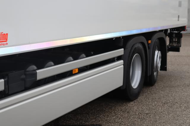 Mercedes-Benz eActros 300 L - Külmutiga veoauto: pilt 3 Mercedes-Benz eActros 300 L - Külmutiga veoauto: pilt 3