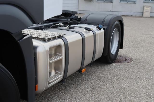 Mercedes-Benz Actros 1842 LS - Sadulveok: pilt 4 Mercedes-Benz Actros 1842 LS - Sadulveok: pilt 4