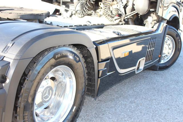 Mercedes-Benz Actros 1853LS ÖLRETARDER - Sadulveok: pilt 5 Mercedes-Benz Actros 1853LS ÖLRETARDER - Sadulveok: pilt 5