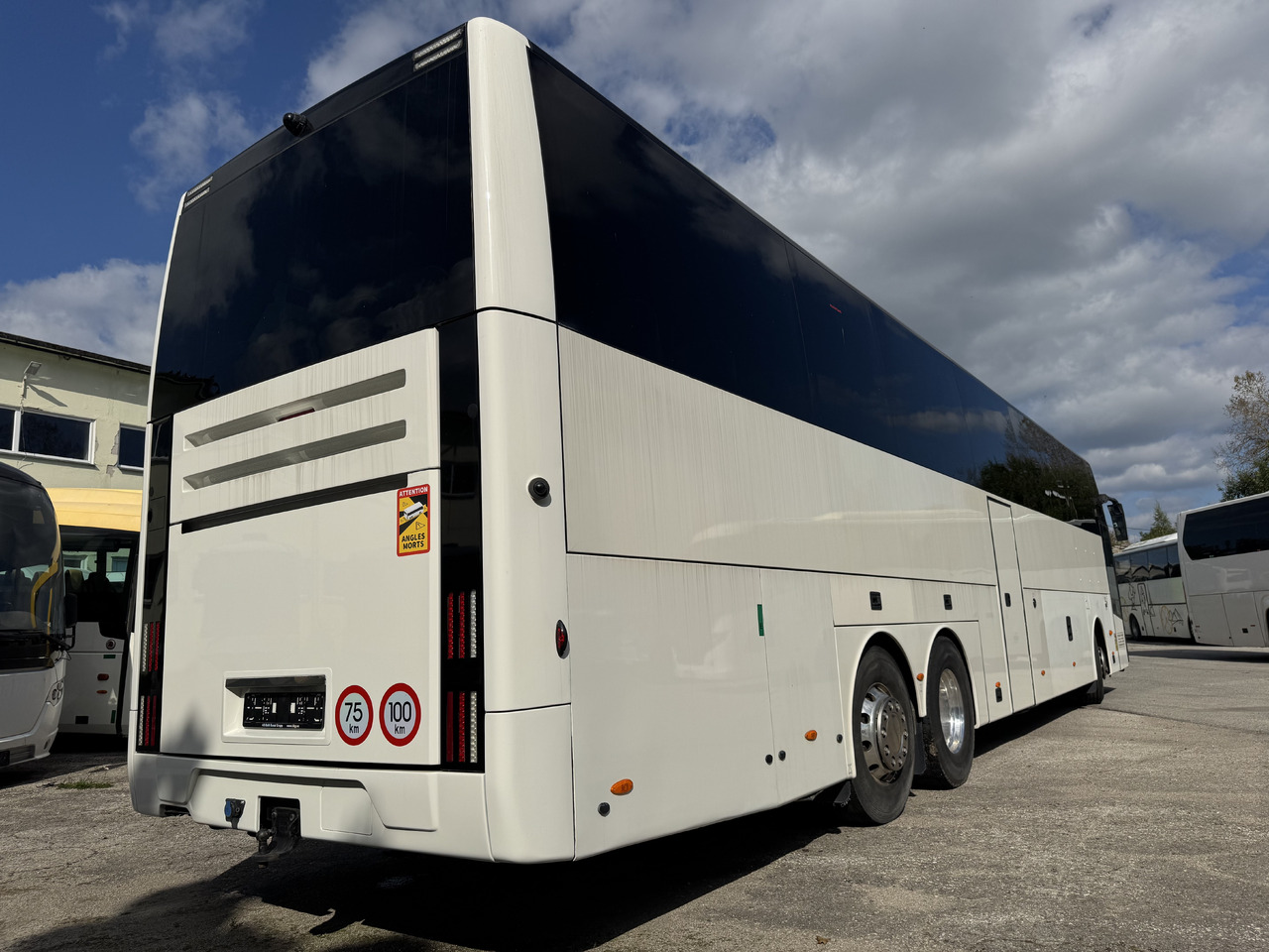 Van Hool EX17H - Kaugsõidu buss: pilt 2 Van Hool EX17H - Kaugsõidu buss: pilt 2