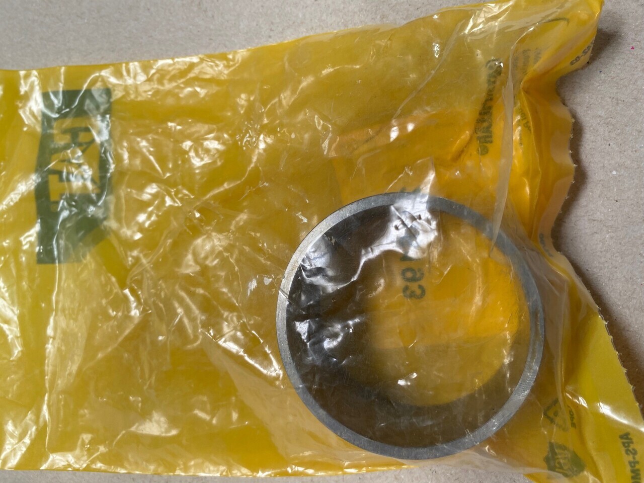 O&K Sleeve RH170 2416193 1451732 476-7242 - Varuosa - Ehitusmasinad: pilt 1 O&K Sleeve RH170 2416193 1451732 476-7242 - Varuosa - Ehitusmasinad: pilt 1