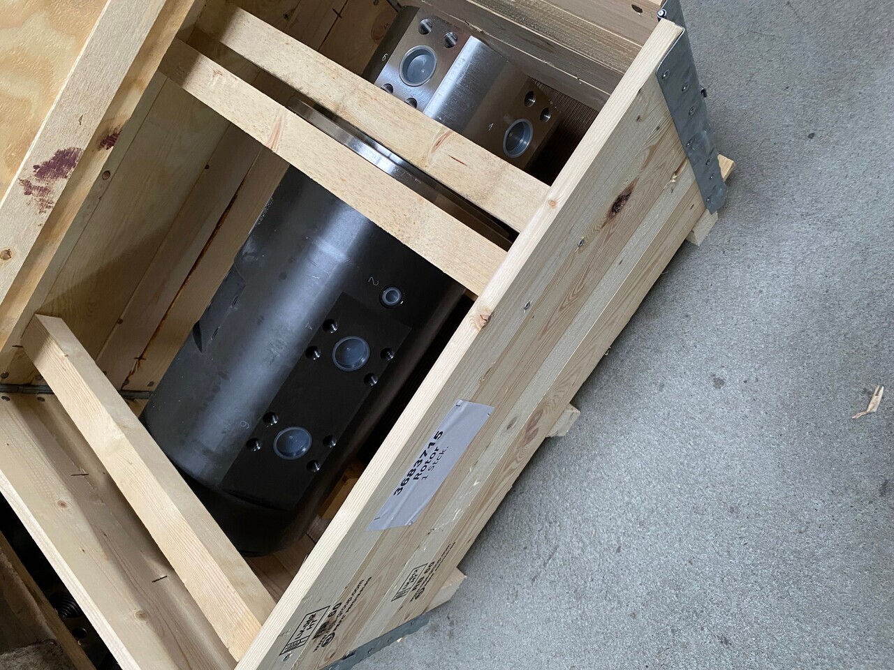 O&K Terex RH120E 6030 Rotor 3683715 1453530 533-7114 5337114 - Varuosa - Lintekskavaator: pilt 1 O&K Terex RH120E 6030 Rotor 3683715 1453530 533-7114 5337114 - Varuosa - Lintekskavaator: pilt 1