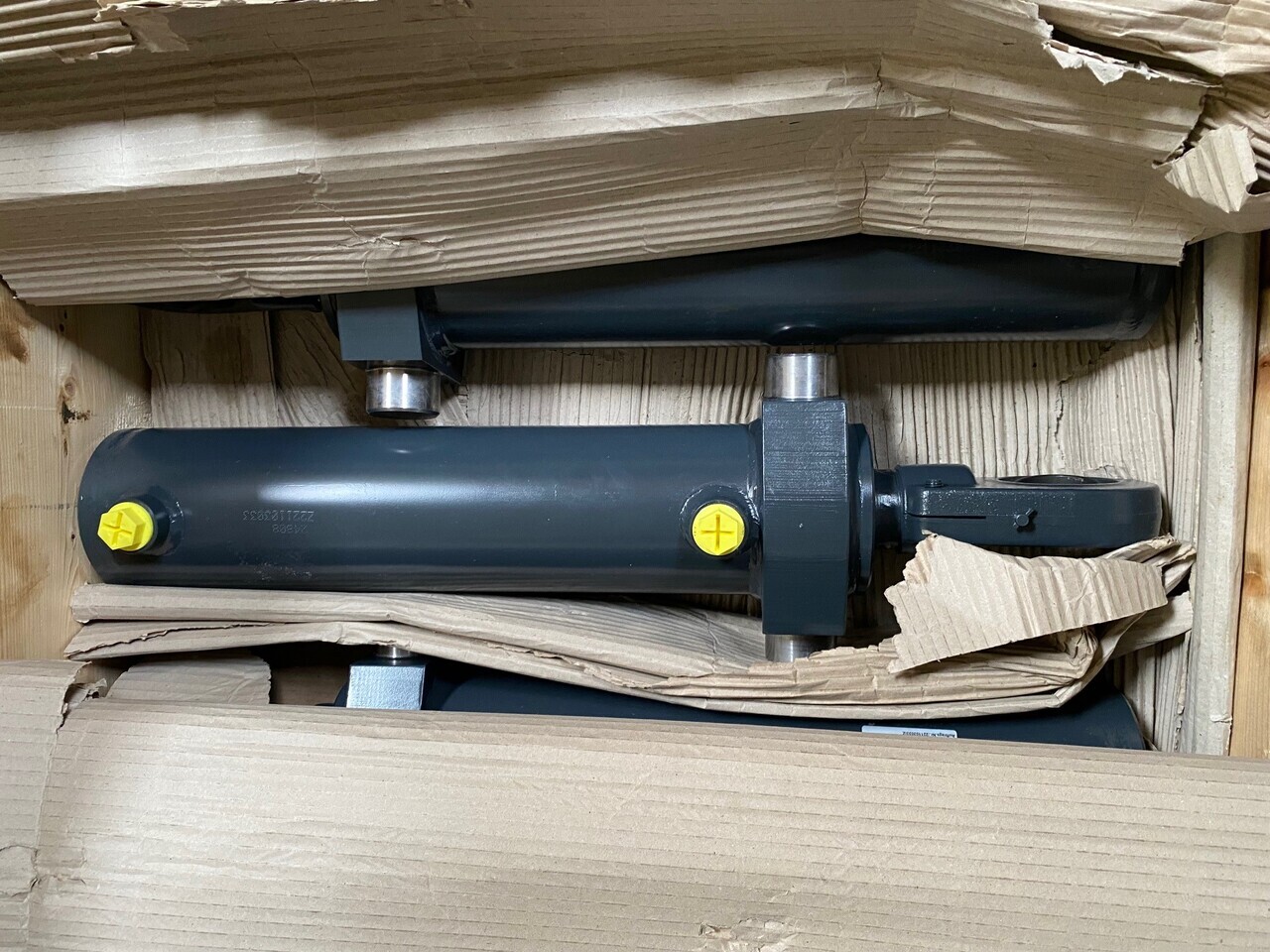 O&K Terex RH90 RH120 RH170 RH200 Ladder cylinder 3688045 4024713 534-5557 - Varuosa - Veoauto: pilt 1 O&K Terex RH90 RH120 RH170 RH200 Ladder cylinder 3688045 4024713 534-5557 - Varuosa - Veoauto: pilt 1
