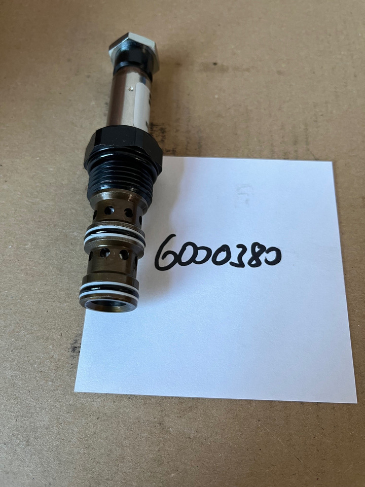 O&K Terex Valve 6000380 1455218 533-7208 - Varuosa - Ekskavaator: pilt 2 O&K Terex Valve 6000380 1455218 533-7208 - Varuosa - Ekskavaator: pilt 2