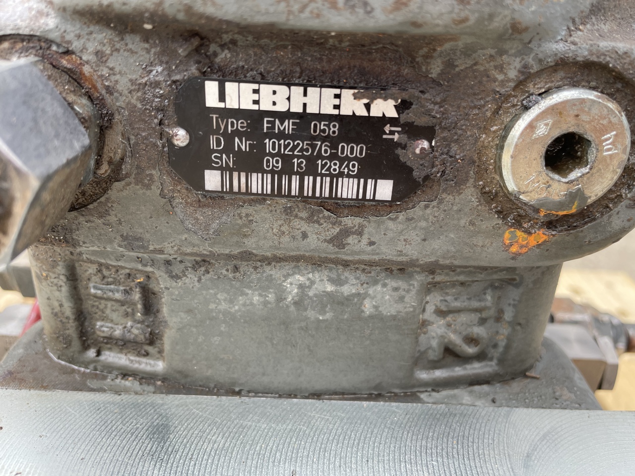 LIEBHERR Fmf 058 - Hüdrauliline mootor - Ekskavaator: pilt 5 LIEBHERR Fmf 058 - Hüdrauliline mootor - Ekskavaator: pilt 5