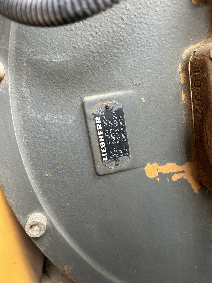 LIEBHERR LPVD100 - Hüdrauliline pump - Ekskavaator: pilt 4 LIEBHERR LPVD100 - Hüdrauliline pump - Ekskavaator: pilt 4