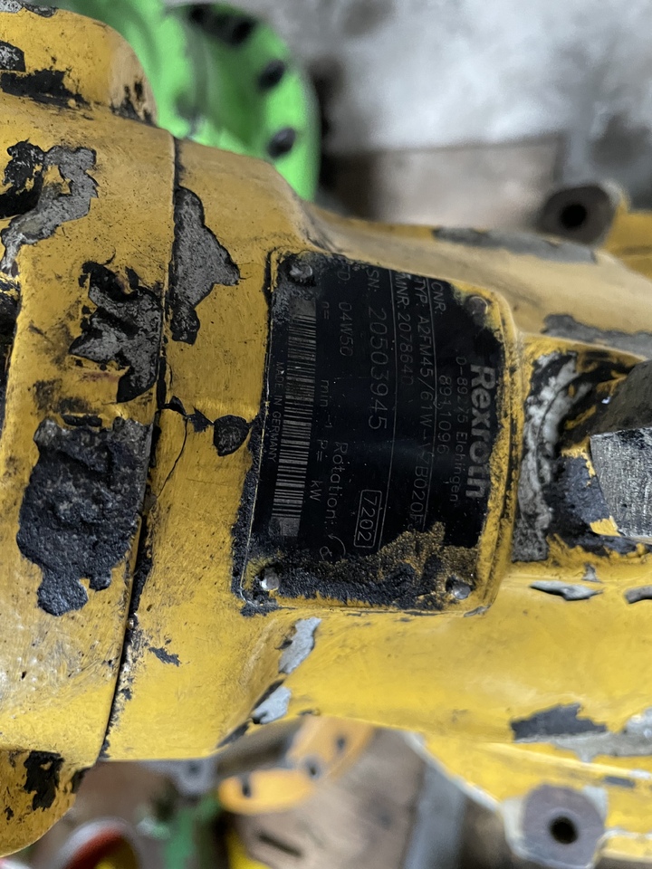 NEW HOLLAND Mh plus - Pöördemootor - Ekskavaator: pilt 4 NEW HOLLAND Mh plus - Pöördemootor - Ekskavaator: pilt 4