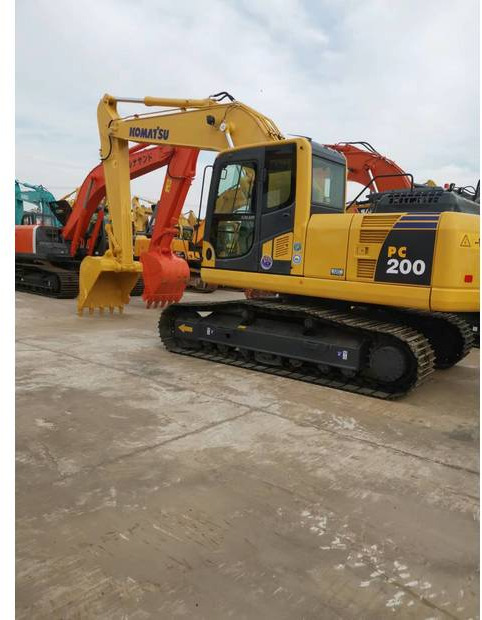 2020 Komatsu PC200-8 - Lintekskavaator: pilt 3 2020 Komatsu PC200-8 - Lintekskavaator: pilt 3