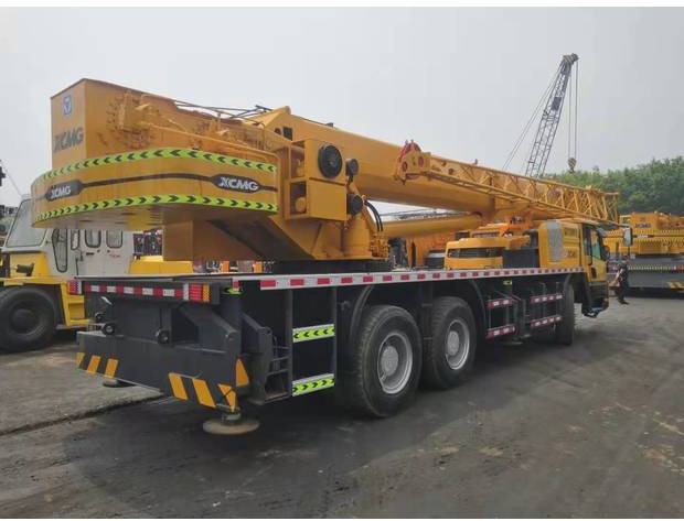 2021 XCMG QY25K5 - Autokraana: pilt 3 2021 XCMG QY25K5 - Autokraana: pilt 3