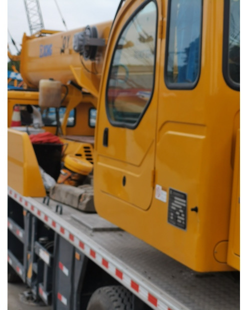 2021 XCMG QY25K5 - Autokraana: pilt 4 2021 XCMG QY25K5 - Autokraana: pilt 4