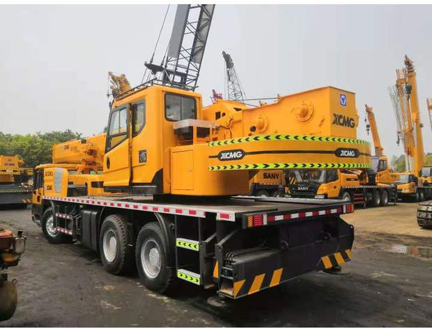 Autokraana 2021 XCMG QY25K5: pilt 7