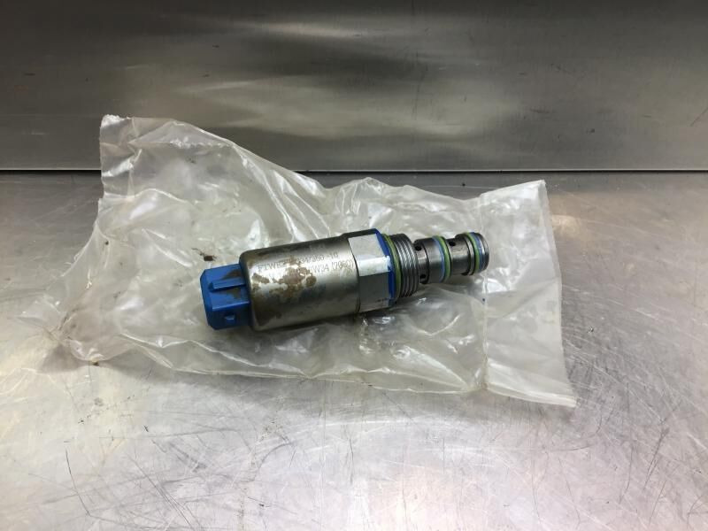 Liebherr 3/2 Way Valve - Mootoripadi: pilt 1 Liebherr 3/2 Way Valve - Mootoripadi: pilt 1