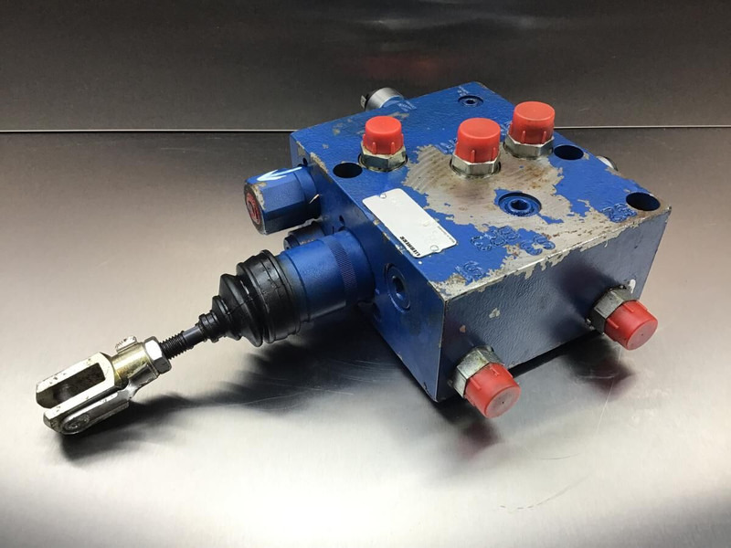 Liebherr A900C Li / A900C ZW / A944 Li / A944B Li / A944C Li - Piduriosad: pilt 1 Liebherr A900C Li / A900C ZW / A944 Li / A944B Li / A944C Li - Piduriosad: pilt 1