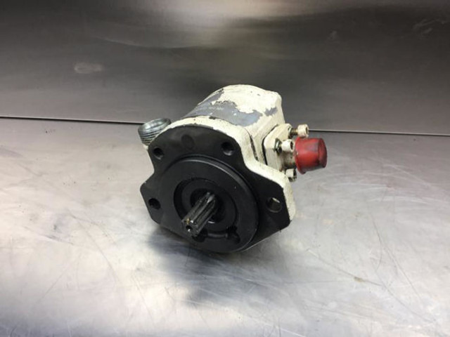 Liebherr A932 Li / A934 Li / A944 Li - Hüdrauliline pump: pilt 5 Liebherr A932 Li / A934 Li / A944 Li - Hüdrauliline pump: pilt 5