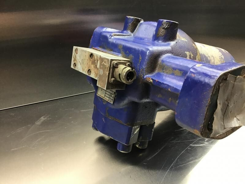 Liebherr A954 Li / R912 KHD ENGINE / R912 Li / R912 LIEBHERR ENGINE / R922 Li / R952 Li / R954 / R954B / R962 HD / R962 LC / R964 / R964 - Hüdrauliline filter: pilt 3 Liebherr A954 Li / R912 KHD ENGINE / R912 Li / R912 LIEBHERR ENGINE / R922 Li / R952 Li / R954 / R954B / R962 HD / R962 LC / R964 / R964 - Hüdrauliline filter: pilt 3