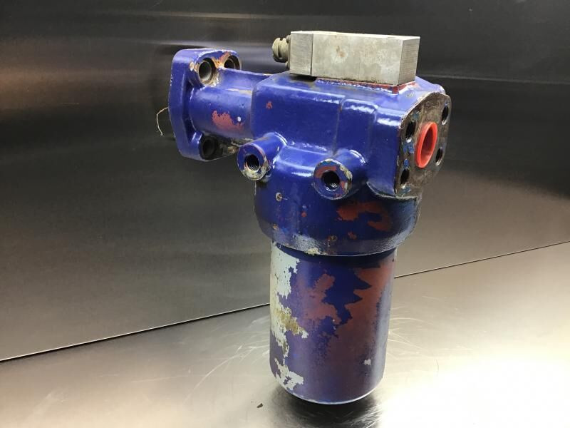 Liebherr A954 Li / R912 KHD ENGINE / R912 Li / R912 LIEBHERR ENGINE / R922 Li / R952 Li / R954 / R954B / R962 HD / R962 LC / R964 / R964 - Hüdrauliline filter: pilt 1 Liebherr A954 Li / R912 KHD ENGINE / R912 Li / R912 LIEBHERR ENGINE / R922 Li / R952 Li / R954 / R954B / R962 HD / R962 LC / R964 / R964 - Hüdrauliline filter: pilt 1