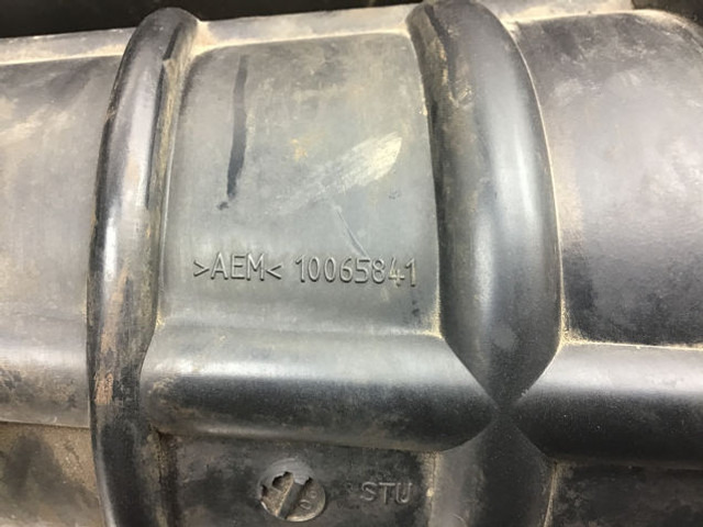 Liebherr Air Filter Hose - Õhutoru: pilt 4 Liebherr Air Filter Hose - Õhutoru: pilt 4