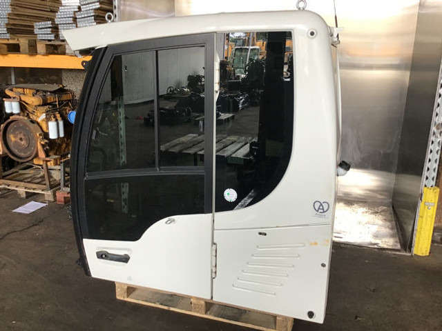 Kabiin ja interjöör Liebherr Cabin: pilt 8