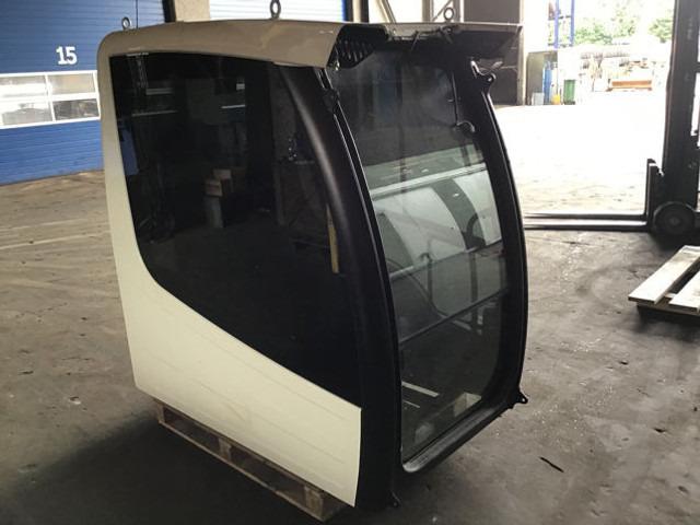 Kabiin ja interjöör Liebherr Cabin: pilt 6