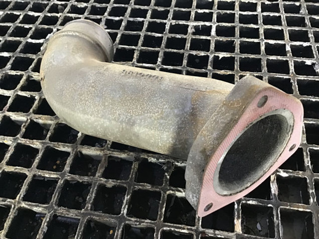 Liebherr Charge Air Elbow - Õhutoru: pilt 1 Liebherr Charge Air Elbow - Õhutoru: pilt 1