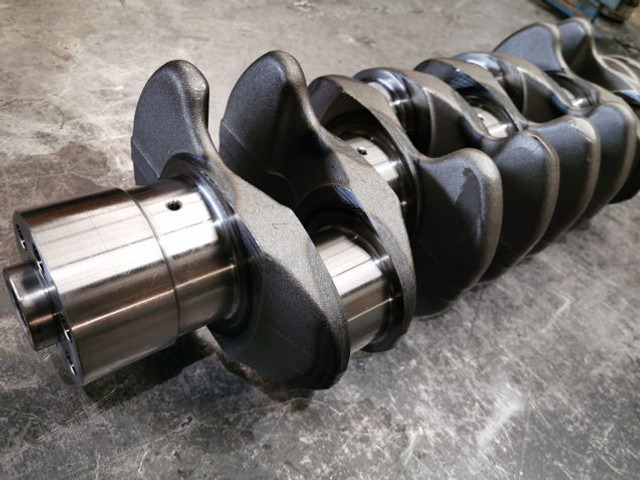 Liebherr Crankshaft D934L - Väntvõll: pilt 3 Liebherr Crankshaft D934L - Väntvõll: pilt 3