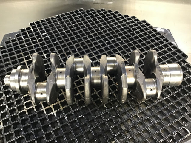 Liebherr Crankshaft D934S - Väntvõll: pilt 2 Liebherr Crankshaft D934S - Väntvõll: pilt 2