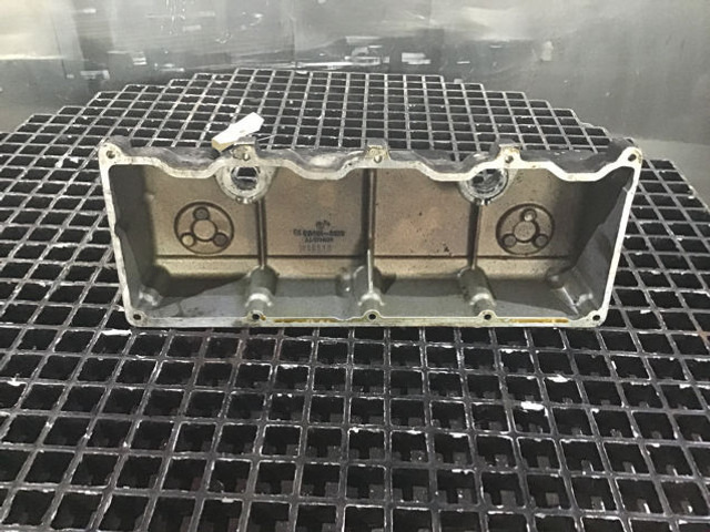Liebherr Cylinderhead Cover - Mootor ja varuosad: pilt 3 Liebherr Cylinderhead Cover - Mootor ja varuosad: pilt 3