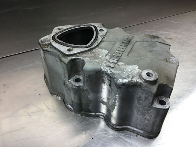 Liebherr Cylinderhead Cover - Silindriplokk: pilt 1 Liebherr Cylinderhead Cover - Silindriplokk: pilt 1