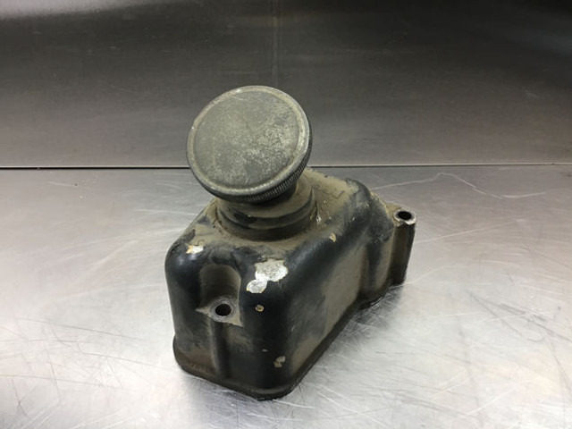 Liebherr Cylinderhead Cover - Mootor ja varuosad: pilt 3 Liebherr Cylinderhead Cover - Mootor ja varuosad: pilt 3