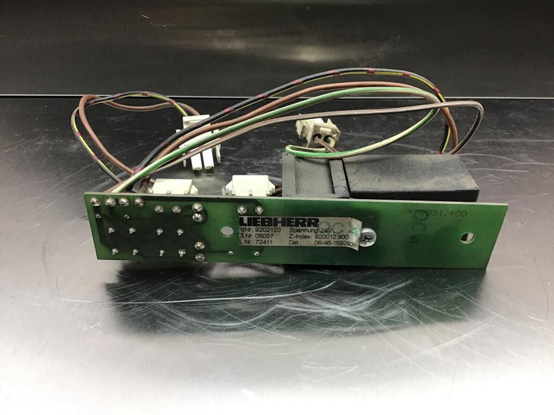 Liebherr E-Board - Mootori juhtimisseade: pilt 2 Liebherr E-Board - Mootori juhtimisseade: pilt 2