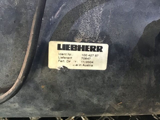 Liebherr Equalizing Reservoir - Paisupaak: pilt 4 Liebherr Equalizing Reservoir - Paisupaak: pilt 4