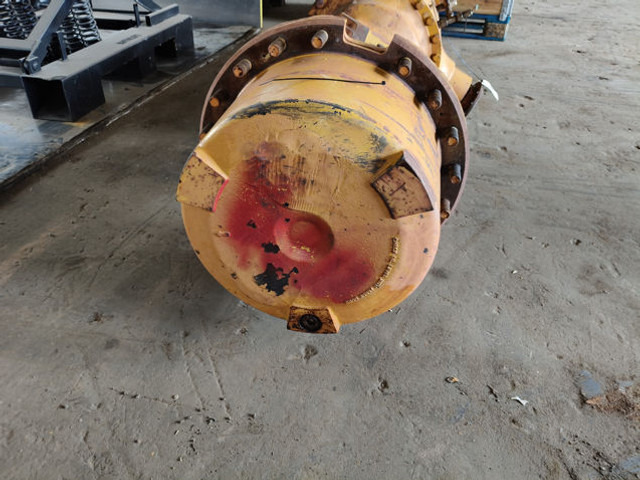 Liebherr Front Axle - Esitelg: pilt 3 Liebherr Front Axle - Esitelg: pilt 3