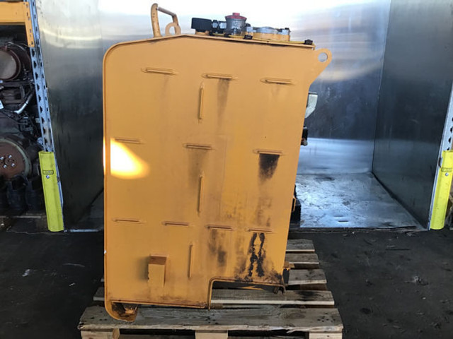 Liebherr Hydraulic Tank - Hüdrauliline paak: pilt 1 Liebherr Hydraulic Tank - Hüdrauliline paak: pilt 1