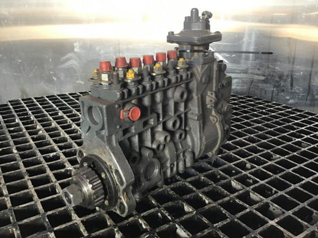 Liebherr Injection pump - Kütusepump: pilt 1 Liebherr Injection pump - Kütusepump: pilt 1