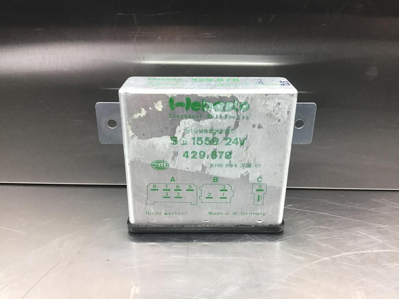 Liebherr L506 / L508 / L510 - Mootori juhtimisseade: pilt 2 Liebherr L506 / L508 / L510 - Mootori juhtimisseade: pilt 2