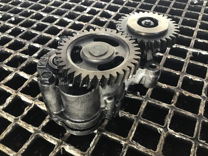 Liebherr Oil Pump - Õlipump: pilt 1 Liebherr Oil Pump - Õlipump: pilt 1