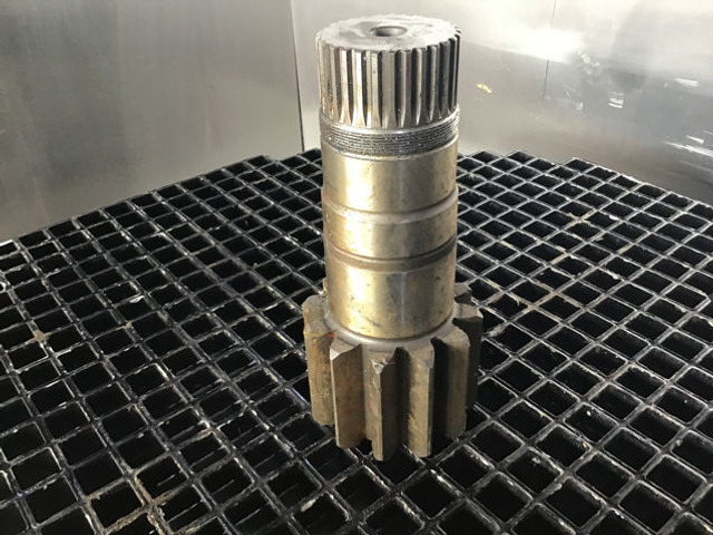 Liebherr Output Shaft - Telg ja varuosad: pilt 1 Liebherr Output Shaft - Telg ja varuosad: pilt 1