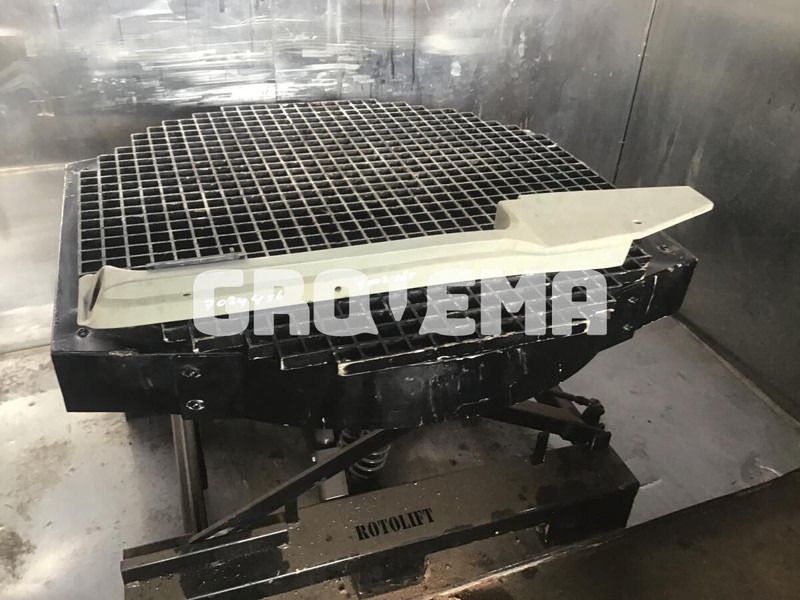 Liebherr R914STD / R914HDSL / R914B / R914 EW / R904 / R924 B / R934 / R934B / R954B / R964B / R974B / R974 - Õhutoru: pilt 1 Liebherr R914STD / R914HDSL / R914B / R914 EW / R904 / R924 B / R934 / R934B / R954B / R964B / R974B / R974 - Õhutoru: pilt 1