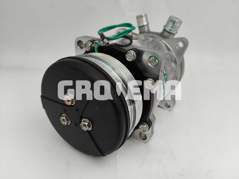 Liebherr R922 / R926 COMP / R926 K-LC / R922 Li - Kliimaseadme kompressor: pilt 2 Liebherr R922 / R926 COMP / R926 K-LC / R922 Li - Kliimaseadme kompressor: pilt 2