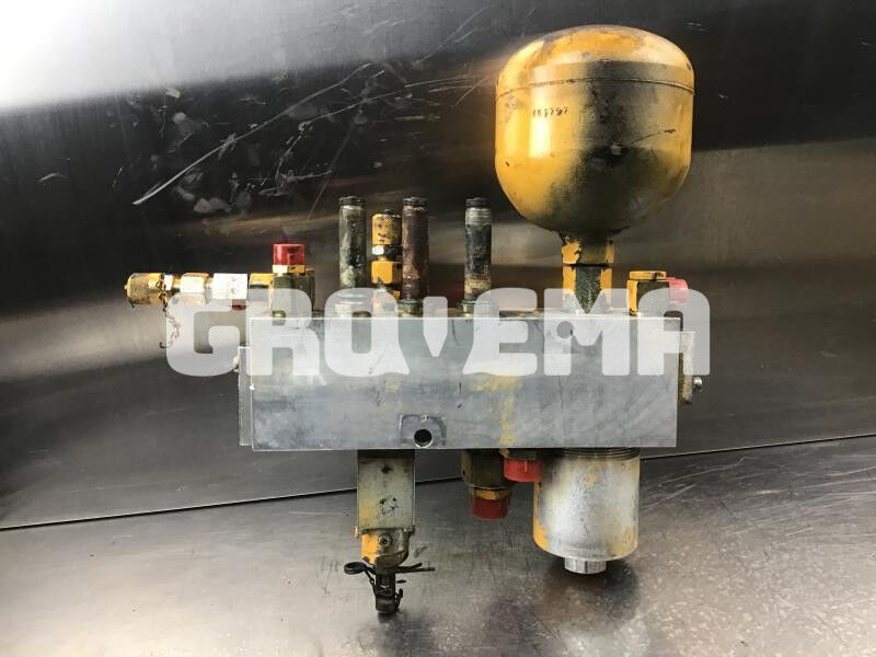 Liebherr R934B / R974B / R974 / R964B - Hüdraulika: pilt 2 Liebherr R934B / R974B / R974 / R964B - Hüdraulika: pilt 2