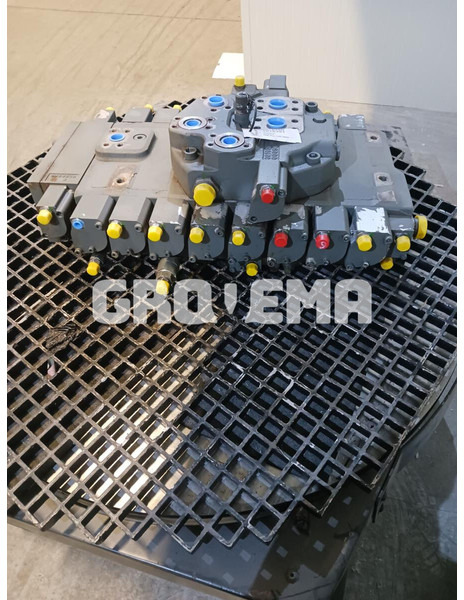 Liebherr R946 LC / R946 LC-V / R946 NLC / R946 S-HD / R946 / R946 VH-HD - Hüdraulika: pilt 2 Liebherr R946 LC / R946 LC-V / R946 NLC / R946 S-HD / R946 / R946 VH-HD - Hüdraulika: pilt 2