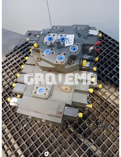 Liebherr R946 LC / R946 LC-V / R946 NLC / R946 S-HD / R946 / R946 VH-HD - Hüdraulika: pilt 1 Liebherr R946 LC / R946 LC-V / R946 NLC / R946 S-HD / R946 / R946 VH-HD - Hüdraulika: pilt 1