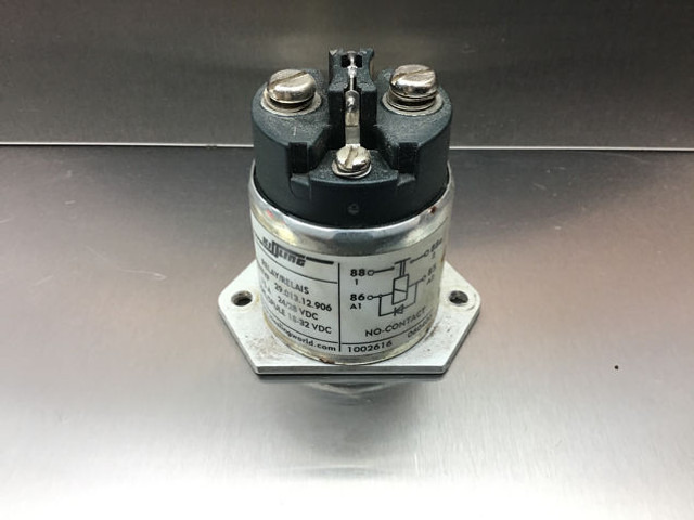 Liebherr Relay - Relee: pilt 1 Liebherr Relay - Relee: pilt 1